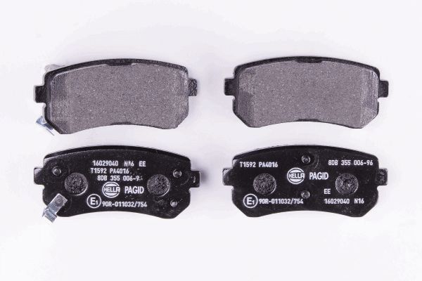 stabdžių trinkelių rinkinys, diskinis stabdys - 8DB 355 006-961 HELLA