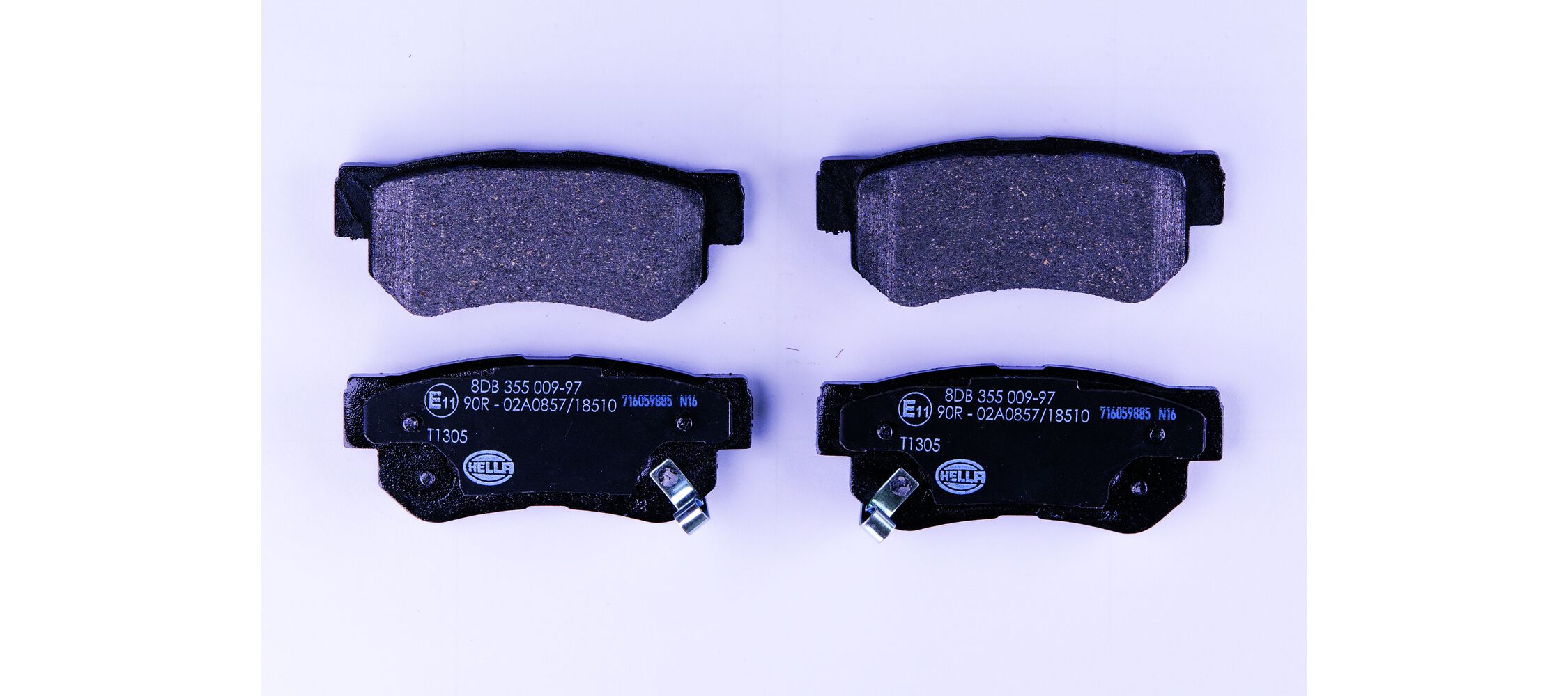 Комплект тормозных колодок, дисковый тормоз - 8DB 355 009-971 HELLA