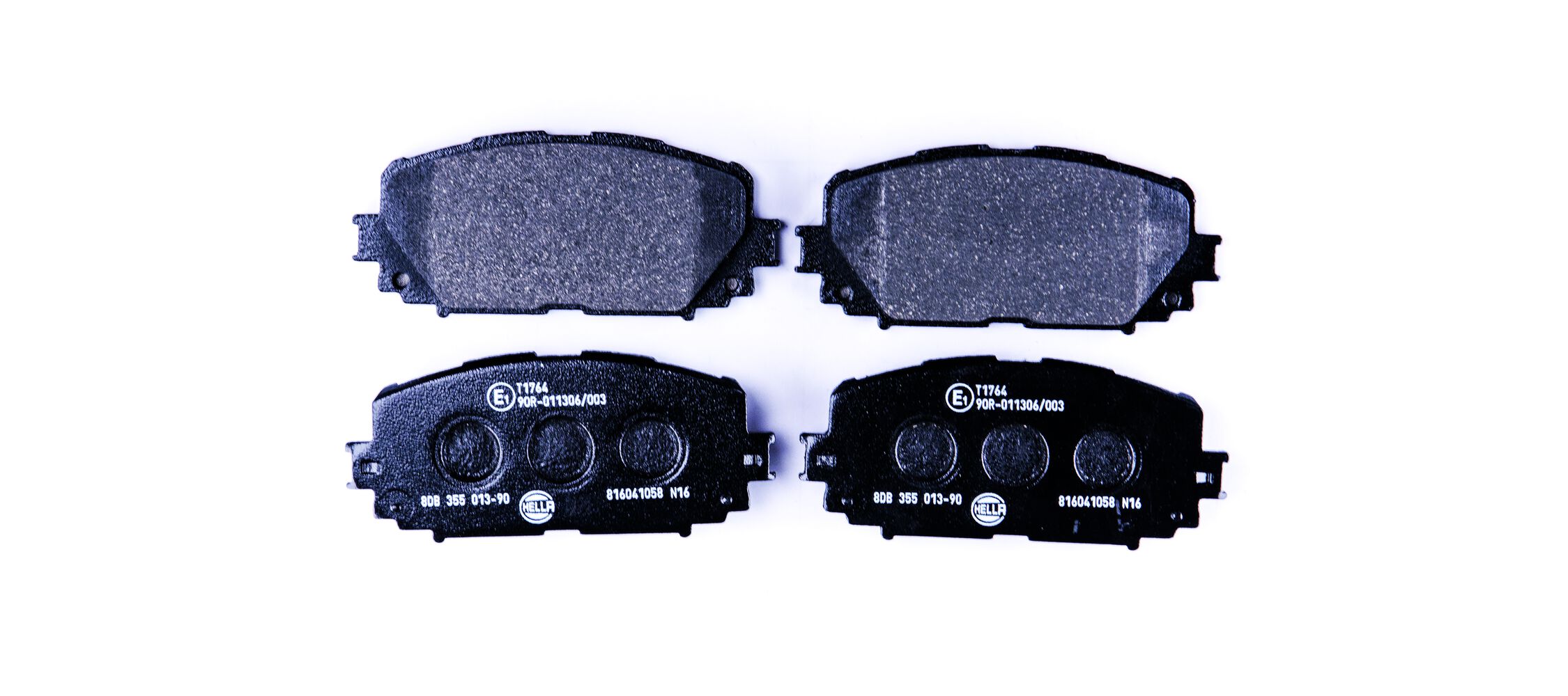 Brake Pad Set, disc brake - 8DB 355 013-901 HELLA