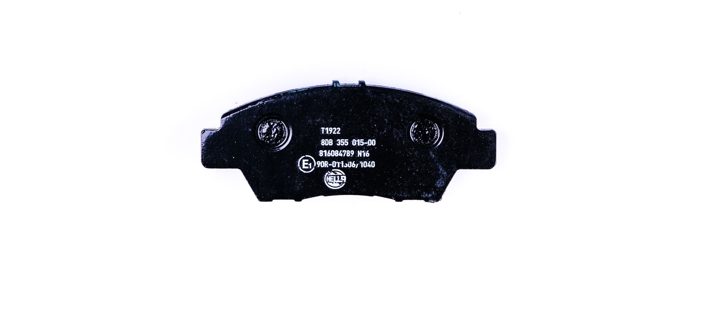 Brake Pad Set, disc brake - 8DB 355 015-001 HELLA