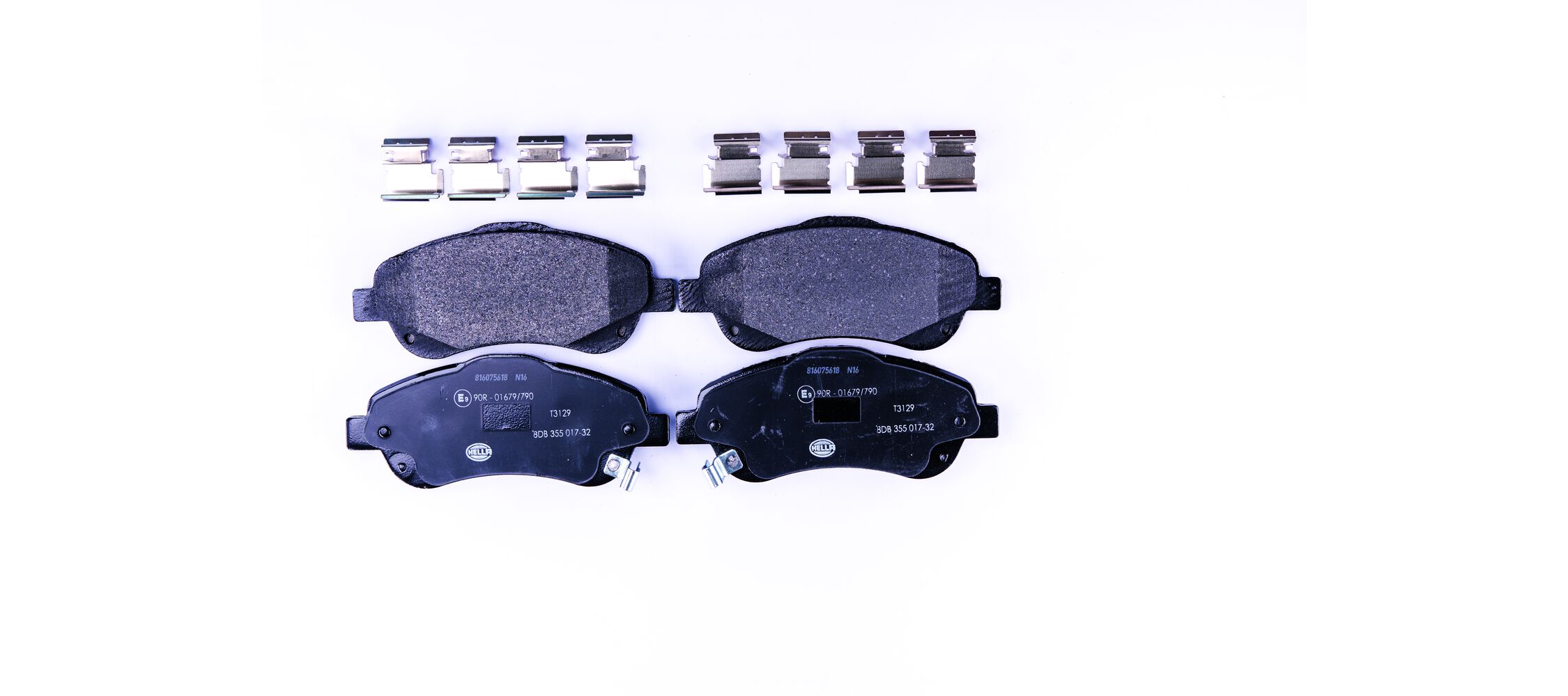 Комплект тормозных колодок, дисковый тормоз - 8DB 355 017-321 HELLA