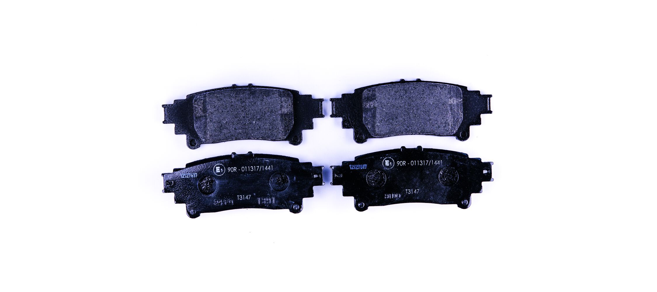 Brake Pad Set, disc brake - 8DB 355 020-001 HELLA