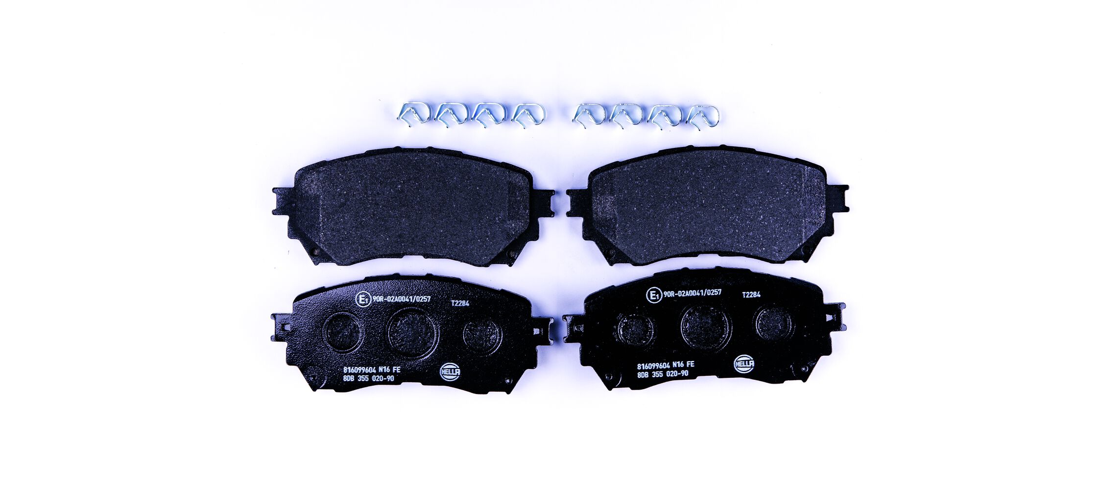 Комплект тормозных колодок, дисковый тормоз - 8DB 355 020-901 HELLA