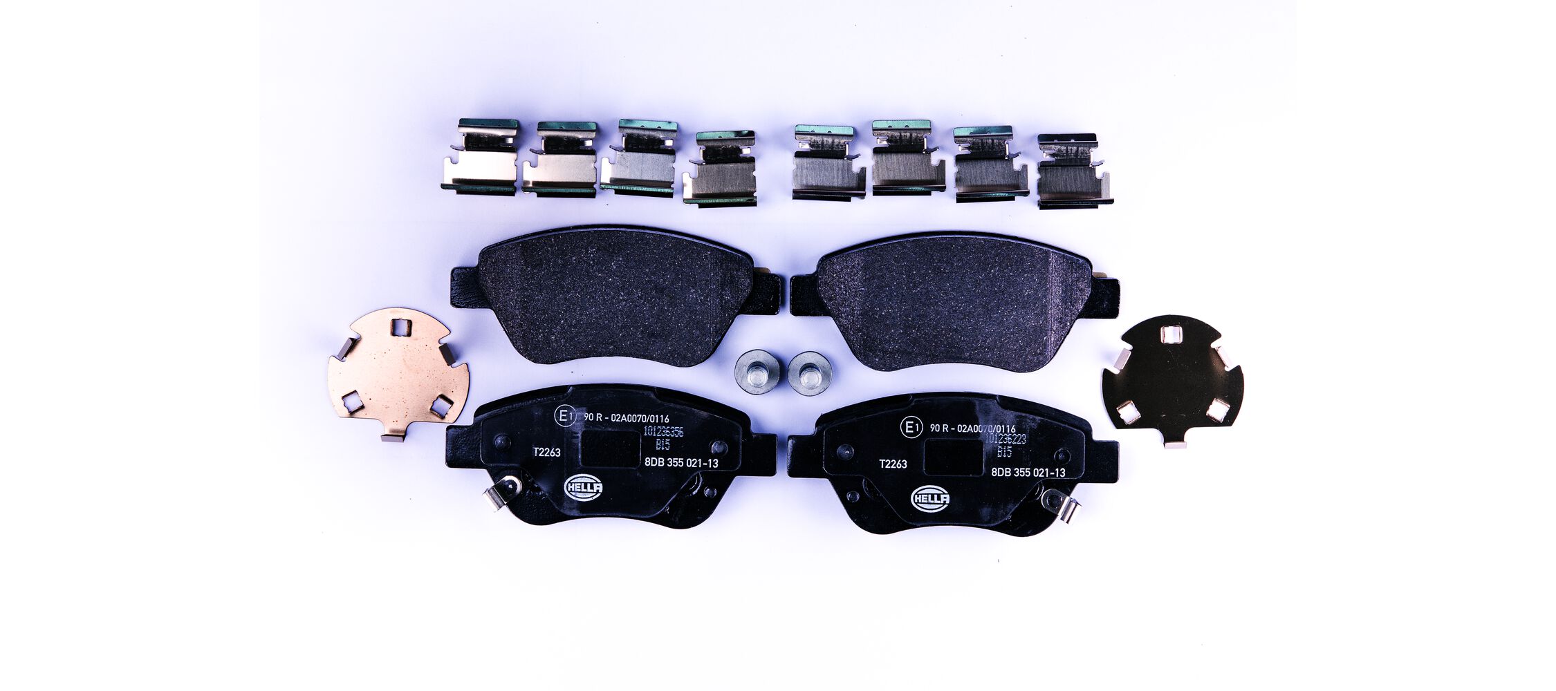 Kit pastiglie freno, Freno a disco - 8DB 355 021-131 HELLA