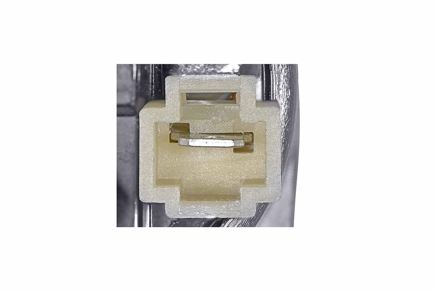 Starter - 8EA 011 610-801 HELLA