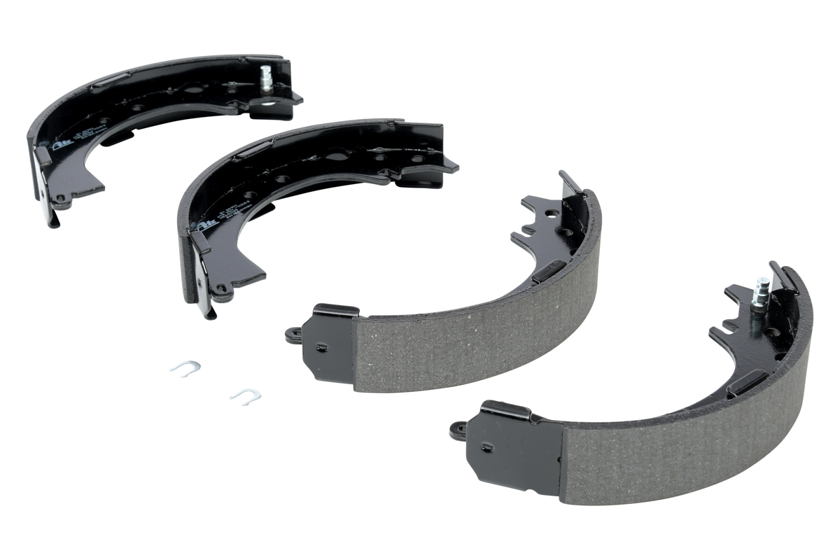 Brake Shoe Set - 03.0137-0318.2 ATE