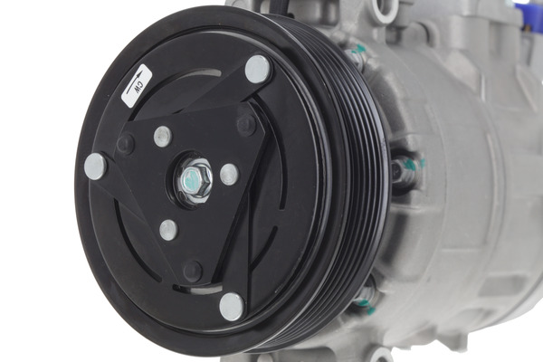 Compressor, air conditioning - 813423 VALEO