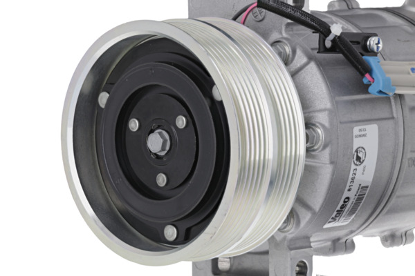 Compressor, air conditioning - 813623 VALEO