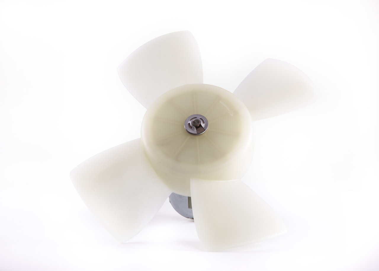 Electric Motor, radiator fan - 0 130 107 077 BOSCH