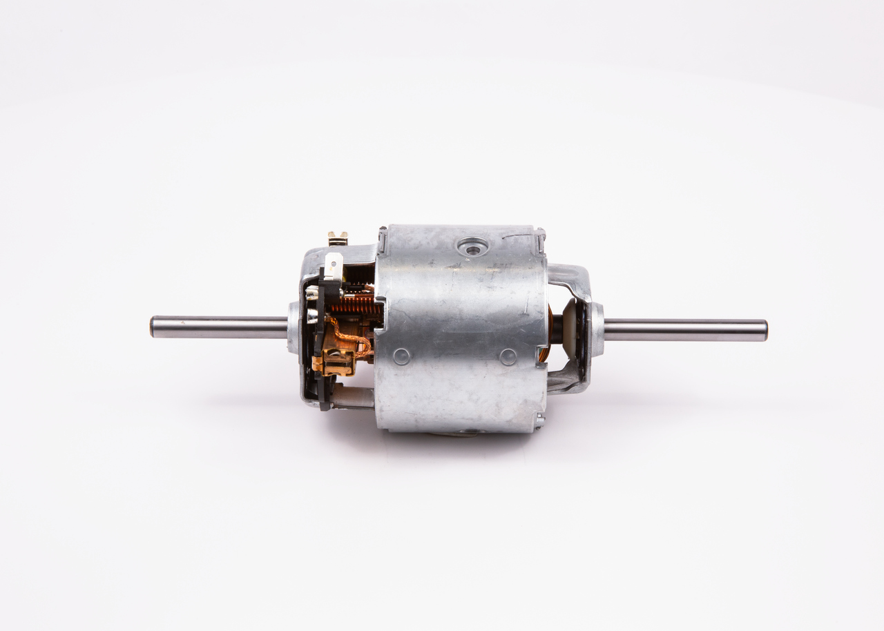 Elettromotore, Ventilatore abitacolo - 0 130 111 130 BOSCH