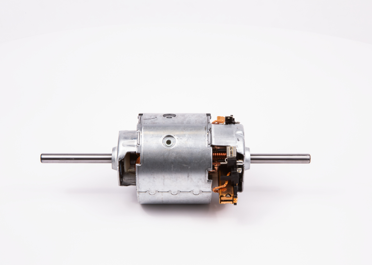 Electric Motor, interior blower - 0 130 111 130 BOSCH