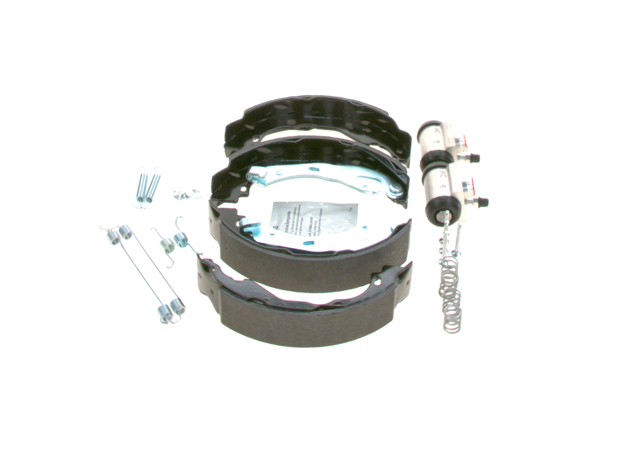Brake Shoe Set - 0 204 113 752 BOSCH