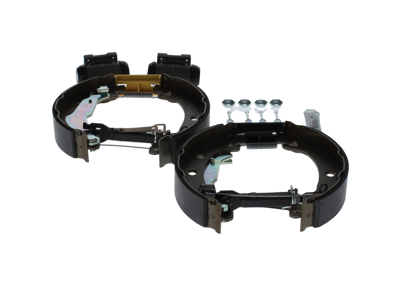 Brake Shoe Set - 0 204 114 034 BOSCH