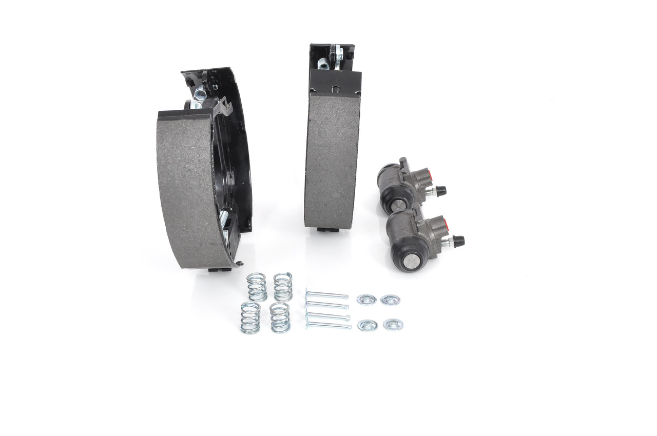 Brake Shoe Set - 0 204 114 073 BOSCH