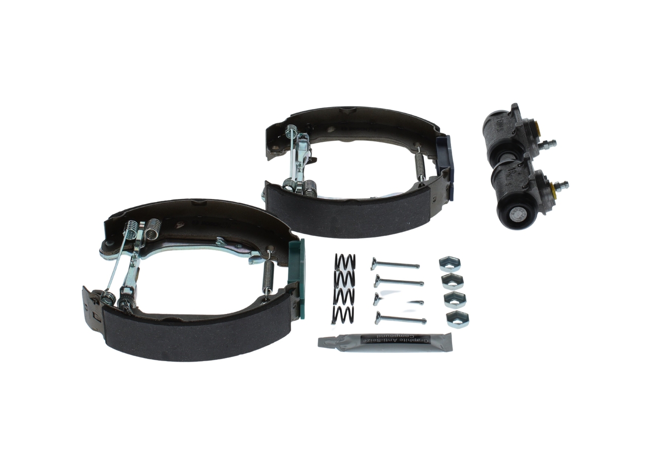 Brake Shoe Set - 0 204 114 129 BOSCH