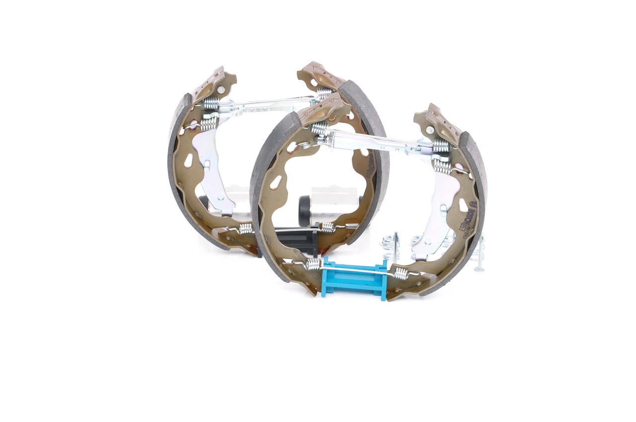 Brake Shoe Set - 0 204 114 151 BOSCH