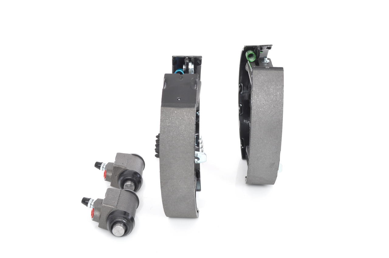 Brake Shoe Set - 0 204 114 603 BOSCH