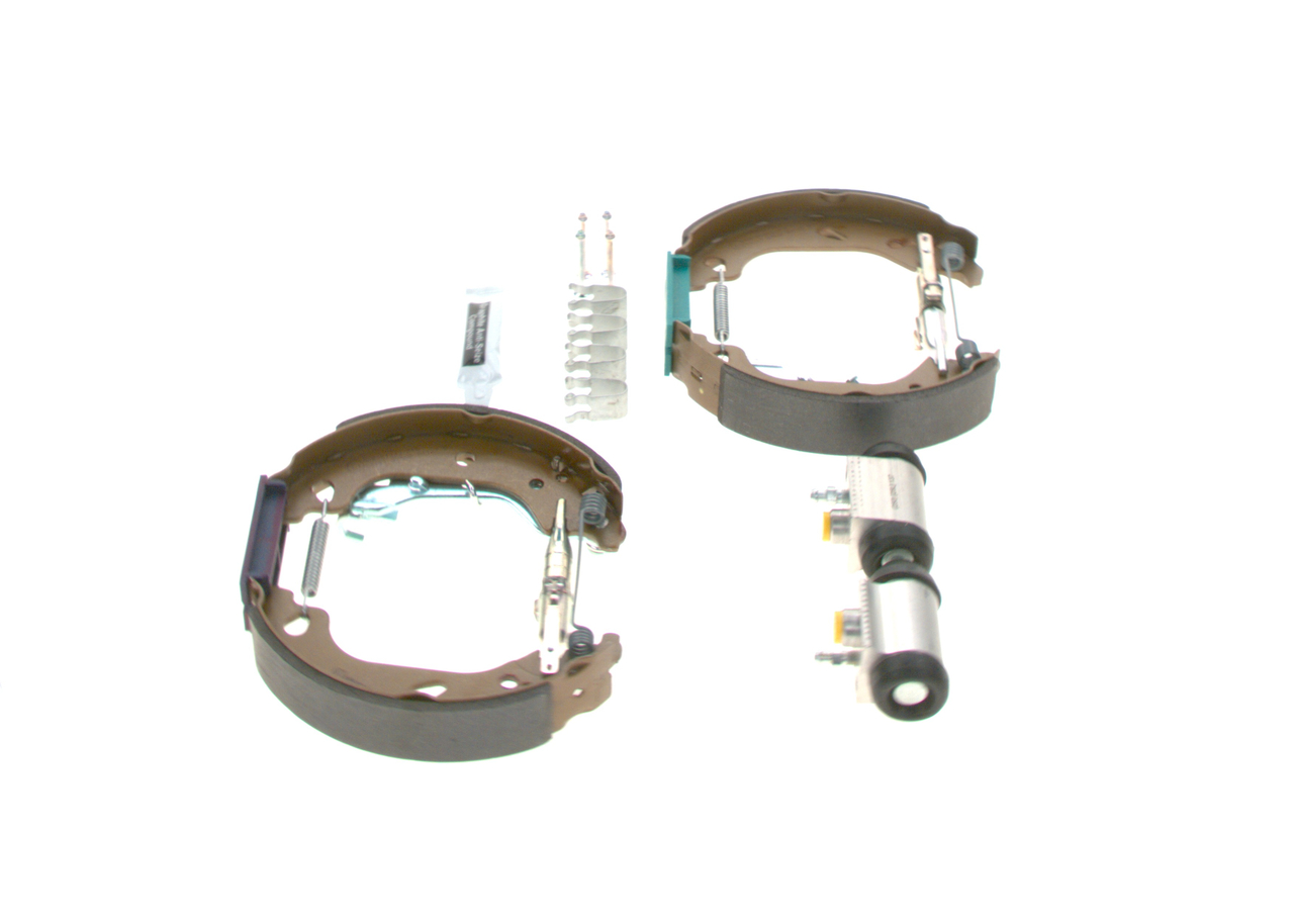 Brake Shoe Set - 0 204 114 618 BOSCH