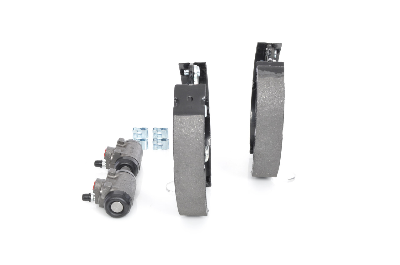 Brake Shoe Set - 0 204 114 619 BOSCH