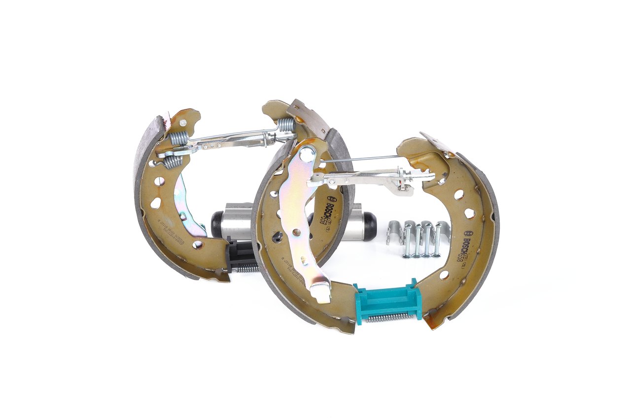 Brake Shoe Set - 0 204 114 626 BOSCH