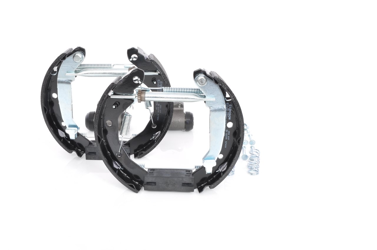Brake Shoe Set - 0 204 114 629 BOSCH