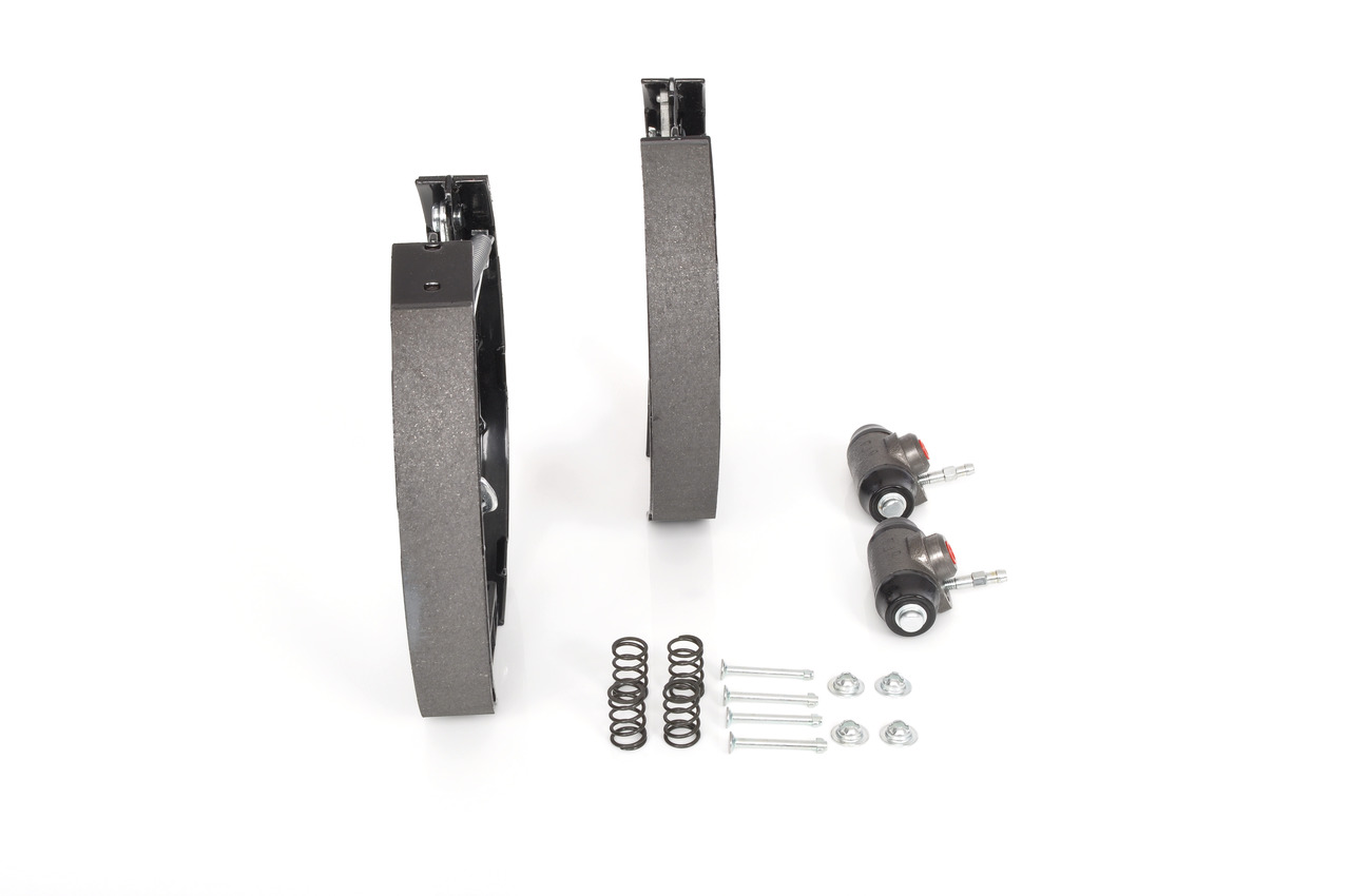 Brake Shoe Set - 0 204 114 632 BOSCH