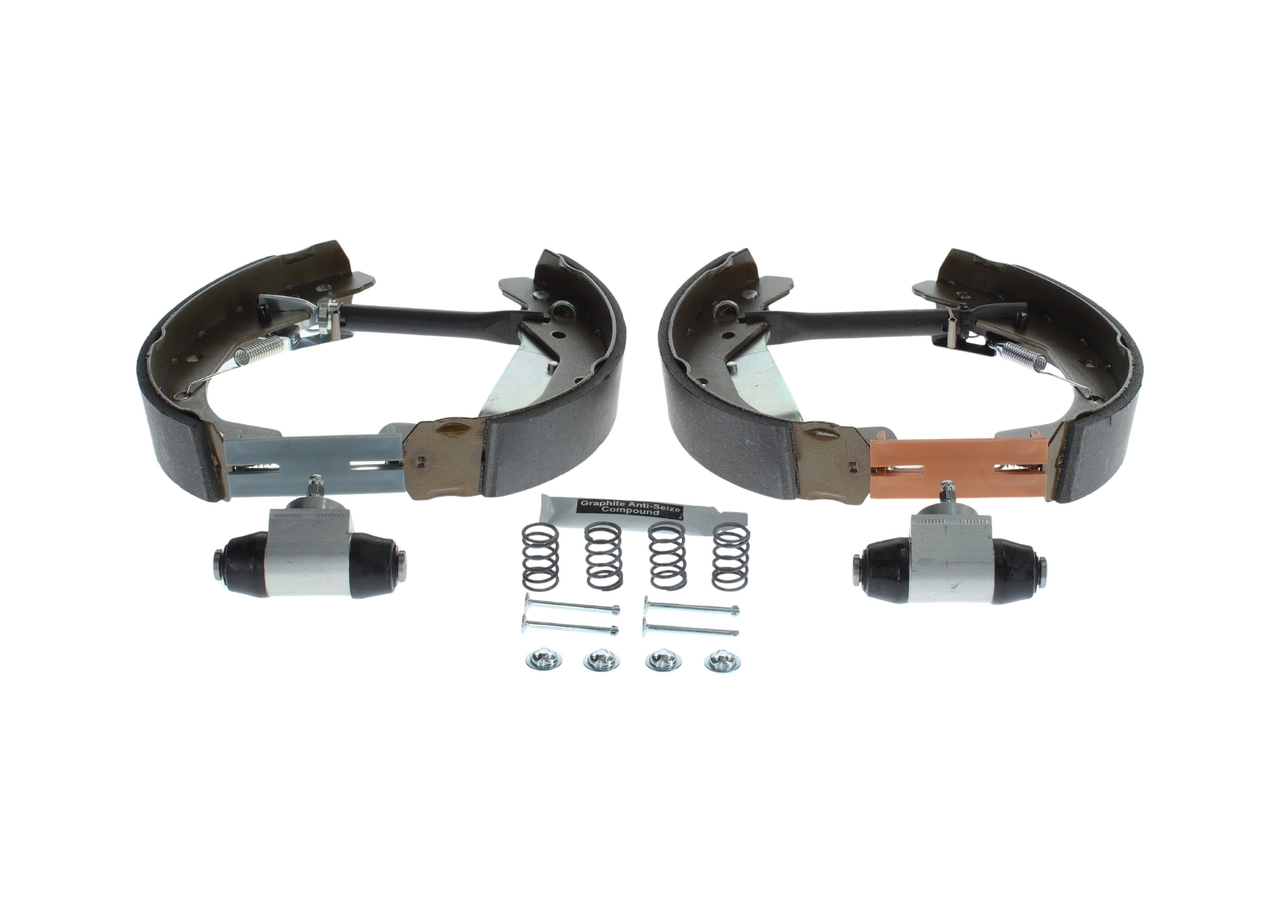 Brake Shoe Set - 0 204 114 642 BOSCH
