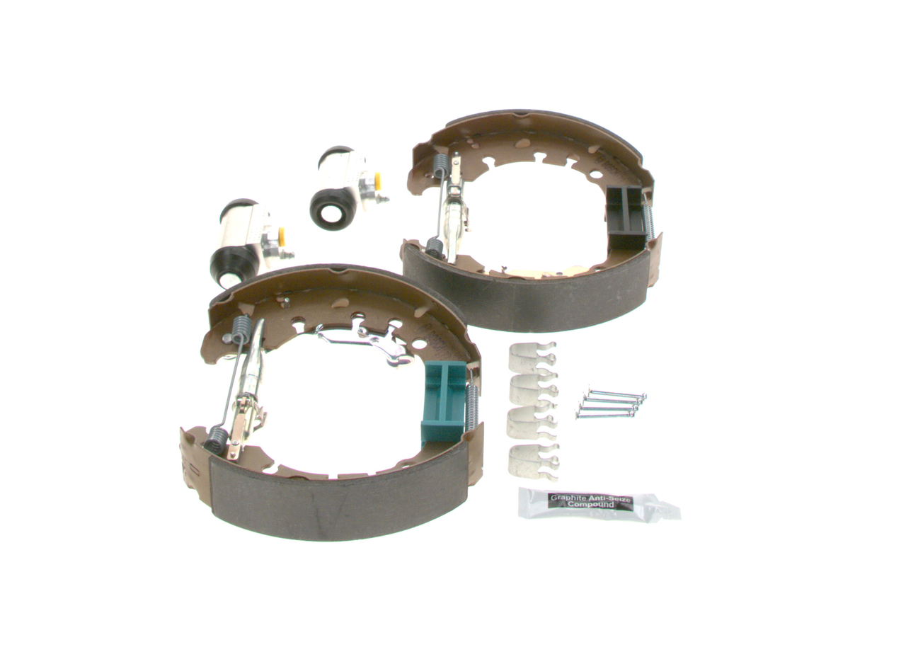 Brake Shoe Set - 0 204 114 657 BOSCH