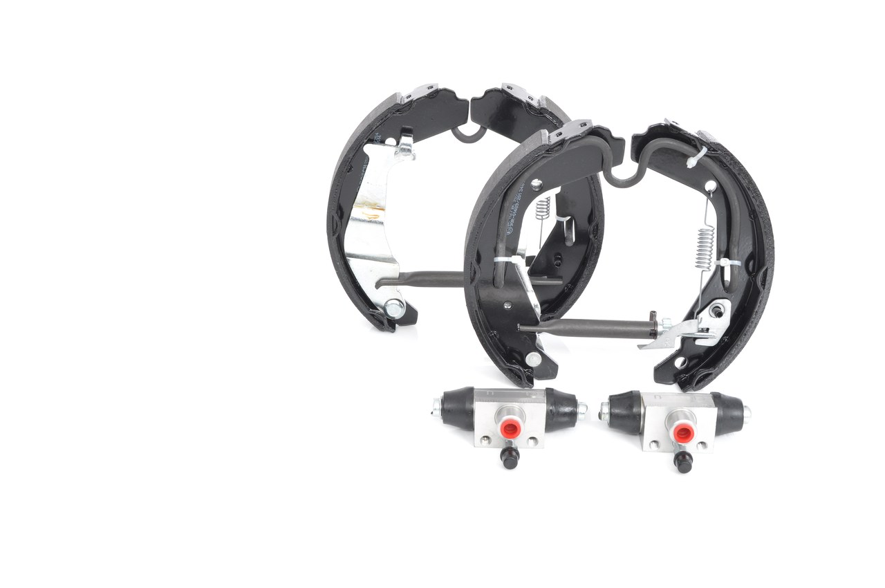 Brake Shoe Set - 0 204 114 664 BOSCH