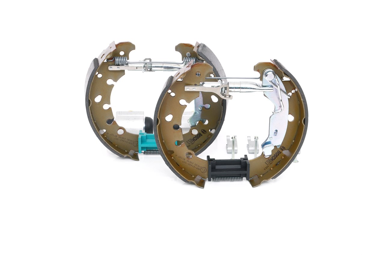 Brake Shoe Set - 0 204 114 668 BOSCH