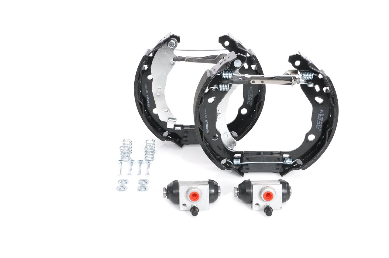 Brake Shoe Set - 0 204 114 679 BOSCH
