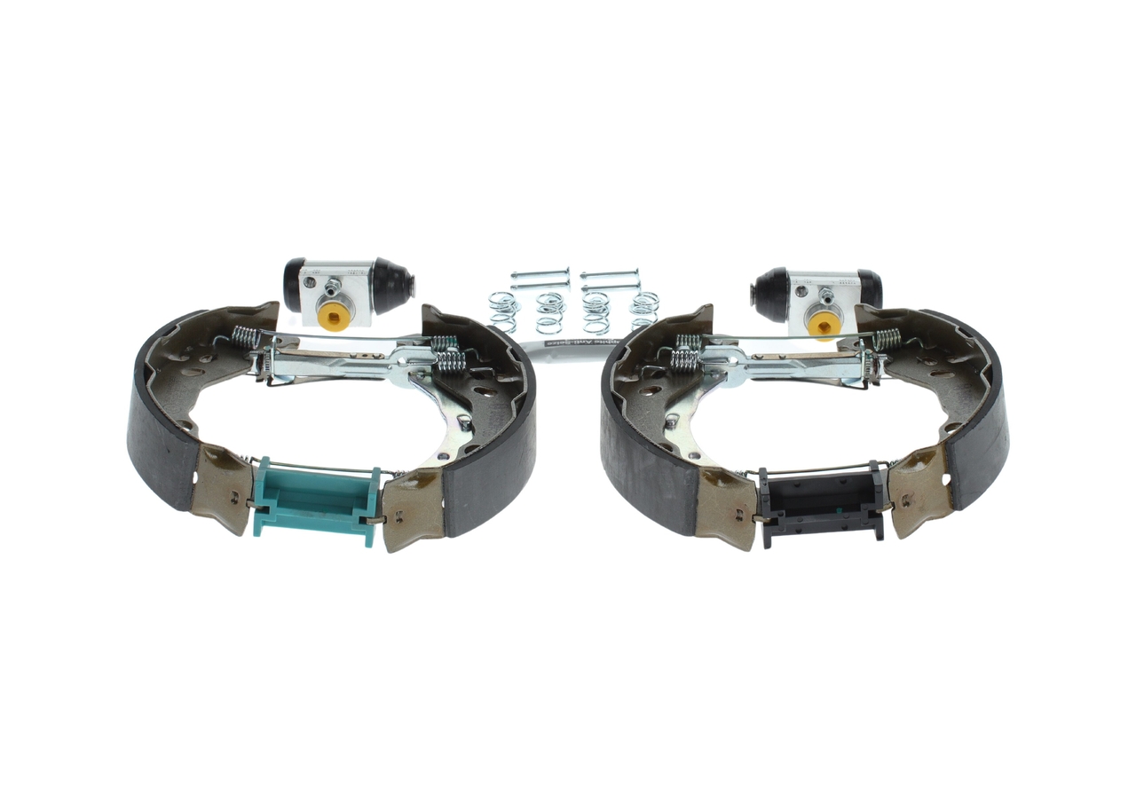 Brake Shoe Set - 0 204 114 680 BOSCH