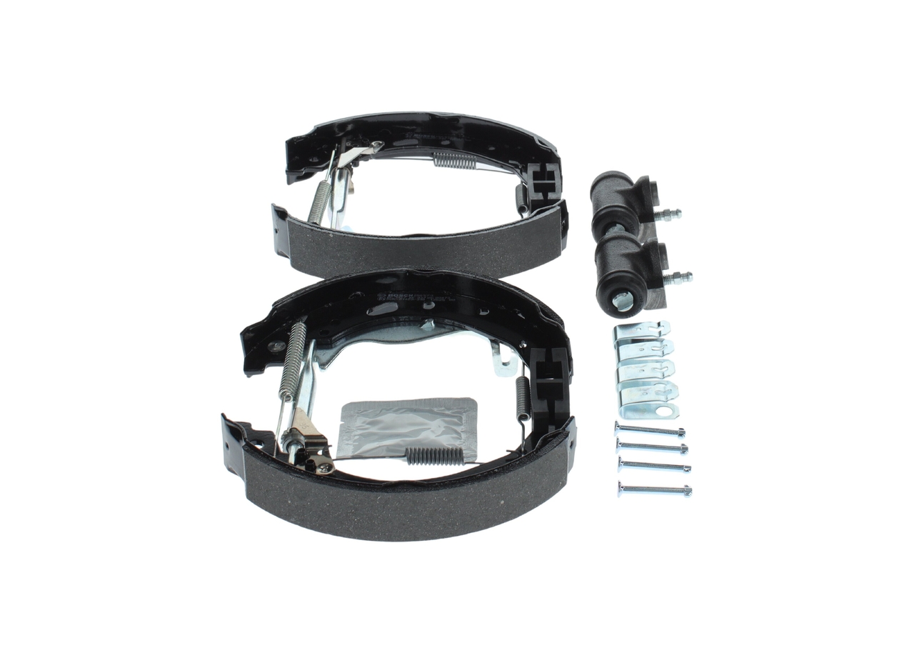 Brake Shoe Set - 0 204 114 681 BOSCH