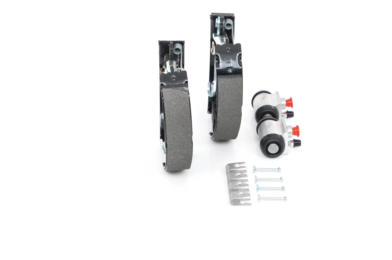 Brake Shoe Set - 0 204 114 683 BOSCH