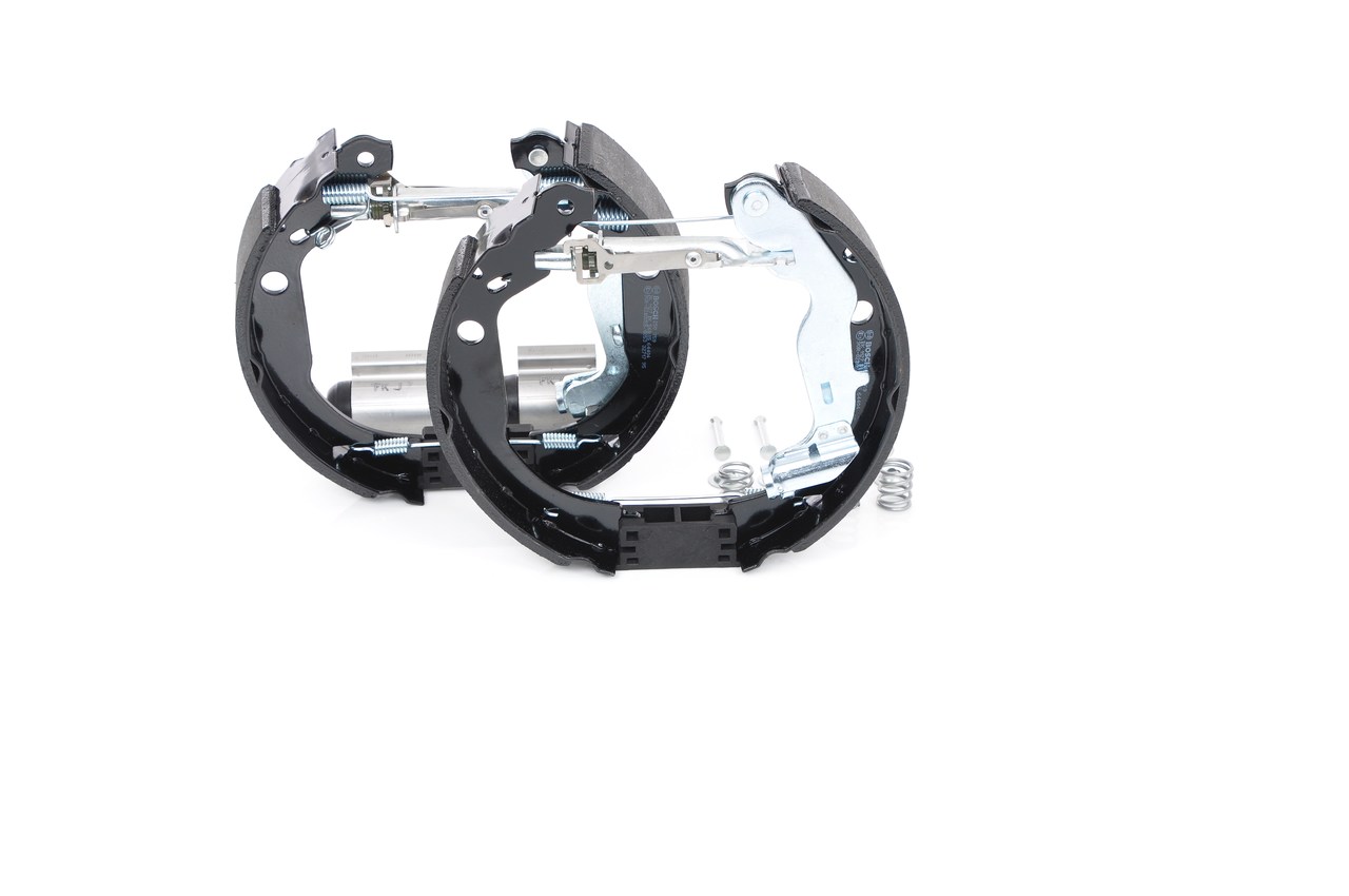 Brake Shoe Set - 0 204 114 684 BOSCH