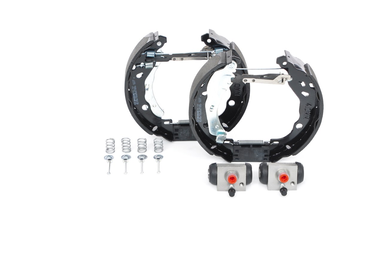Brake Shoe Set - 0 204 114 685 BOSCH