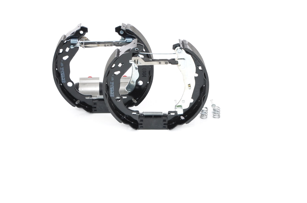 Brake Shoe Set - 0 204 114 685 BOSCH