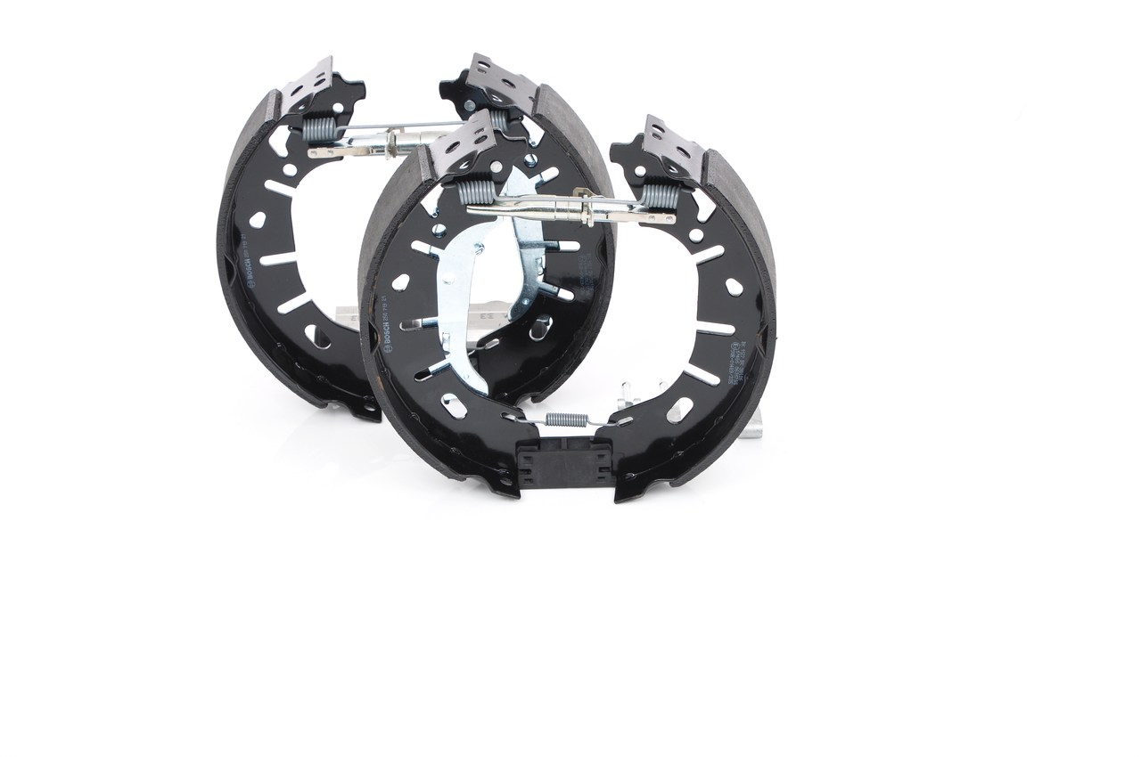 Brake Shoe Set - 0 204 114 688 BOSCH