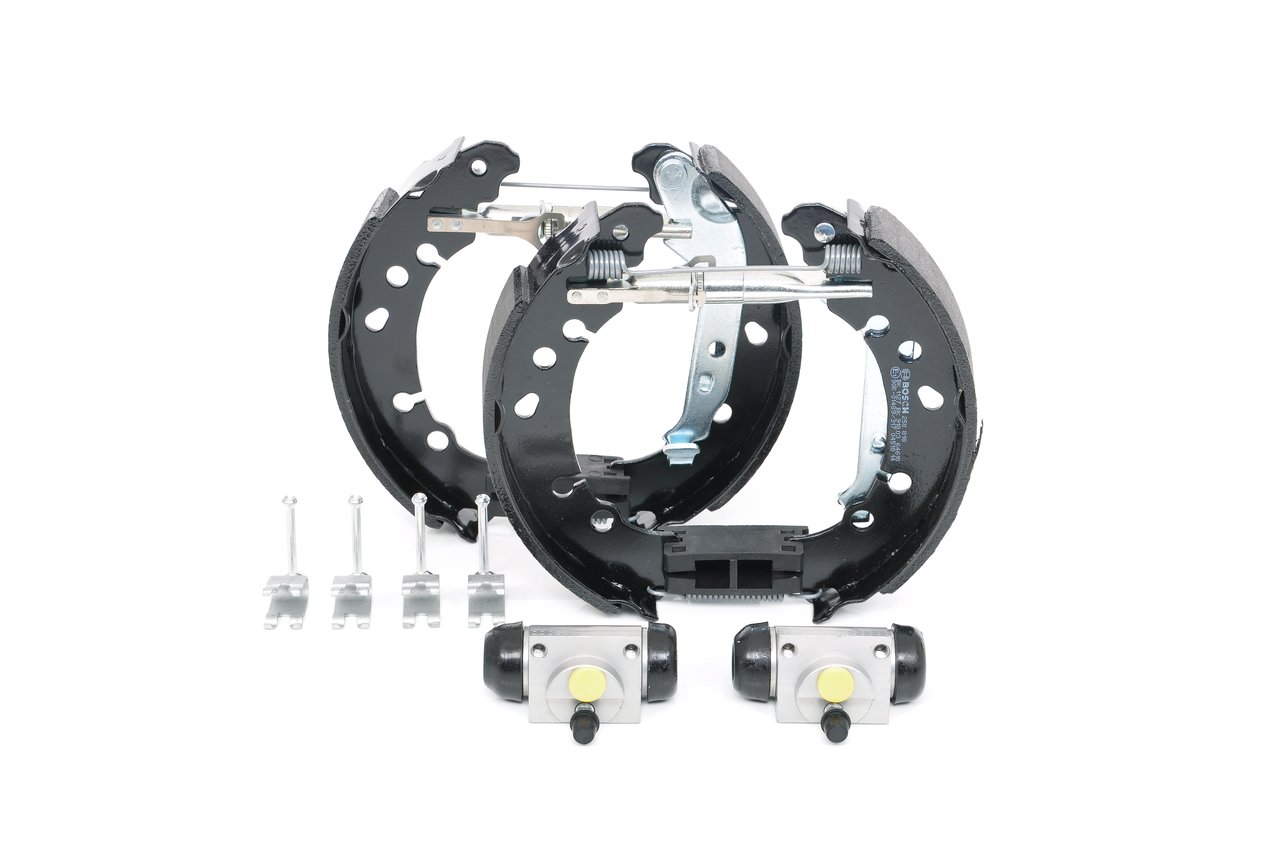 Brake Shoe Set - 0 204 114 692 BOSCH