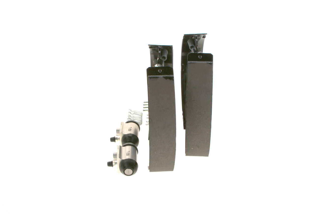 Brake Shoe Set - 0 204 114 695 BOSCH