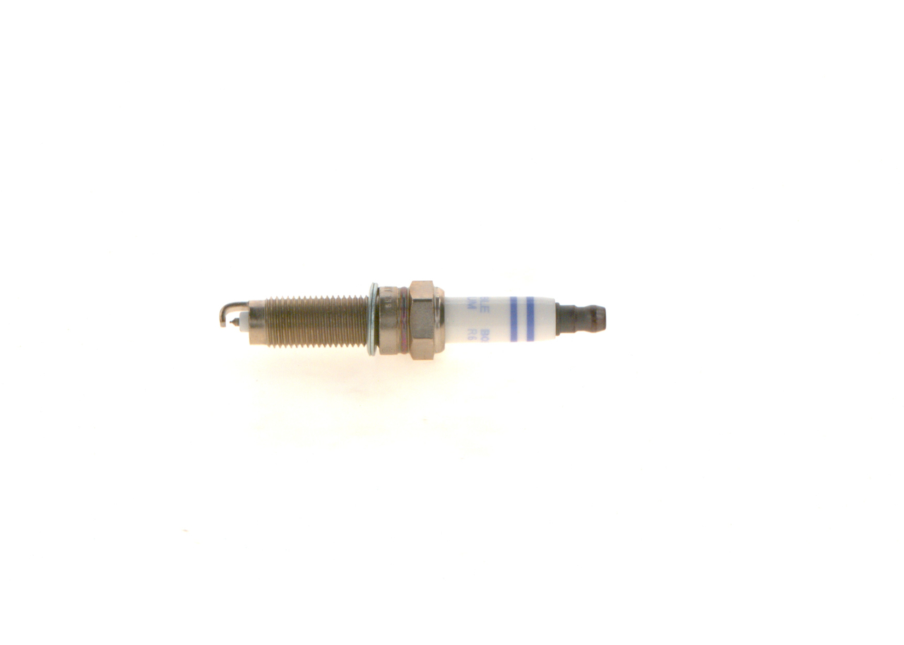 Spark Plug - 0 242 140 528 BOSCH