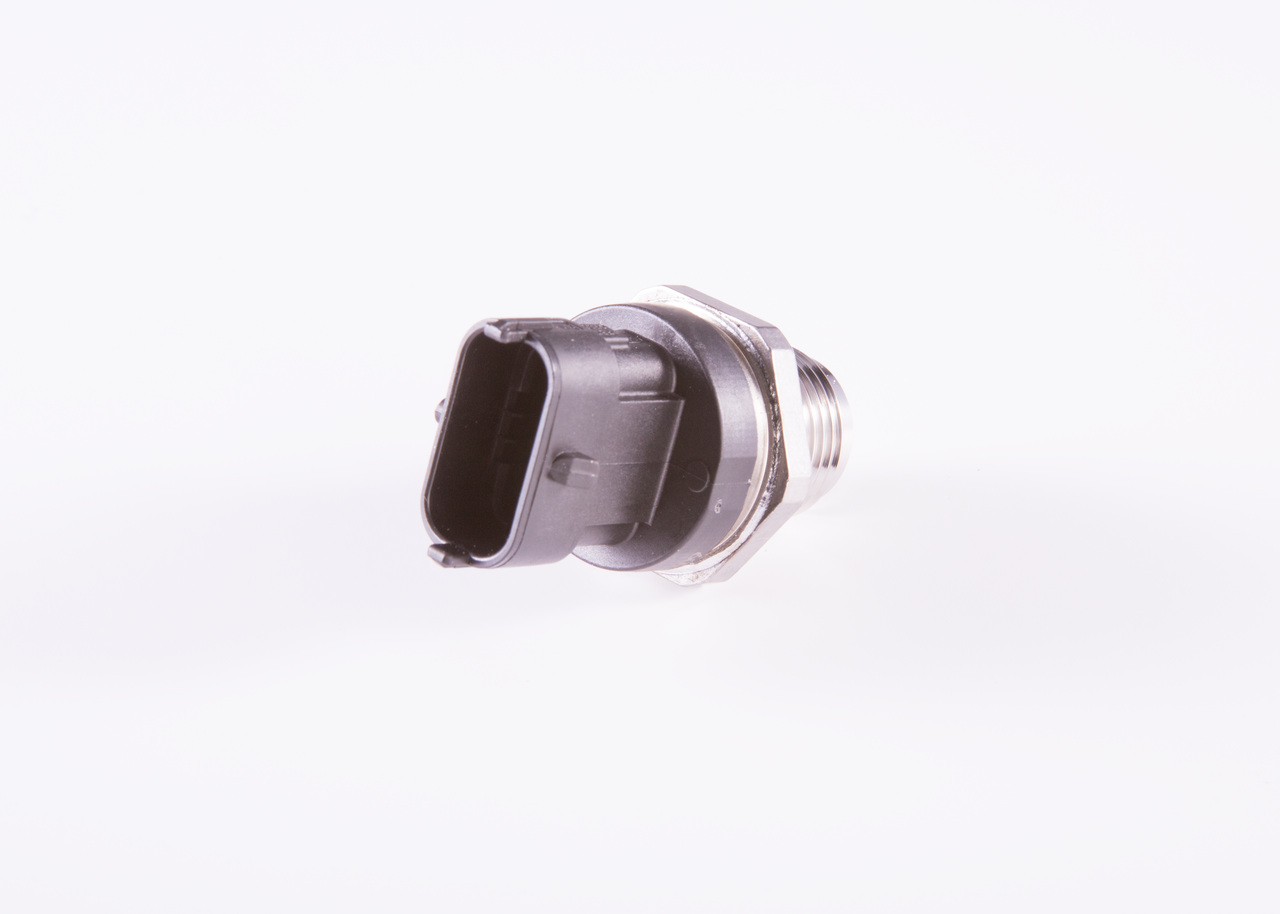 Sensor, fuel pressure - 0 281 006 158 BOSCH