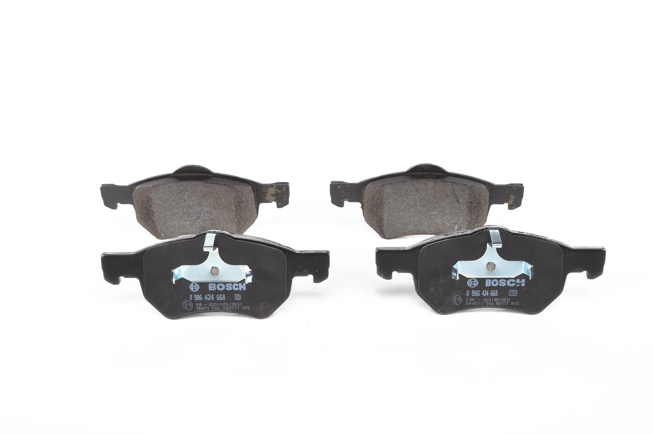 Kit pastiglie freno, Freno a disco - 0 986 424 668 BOSCH
