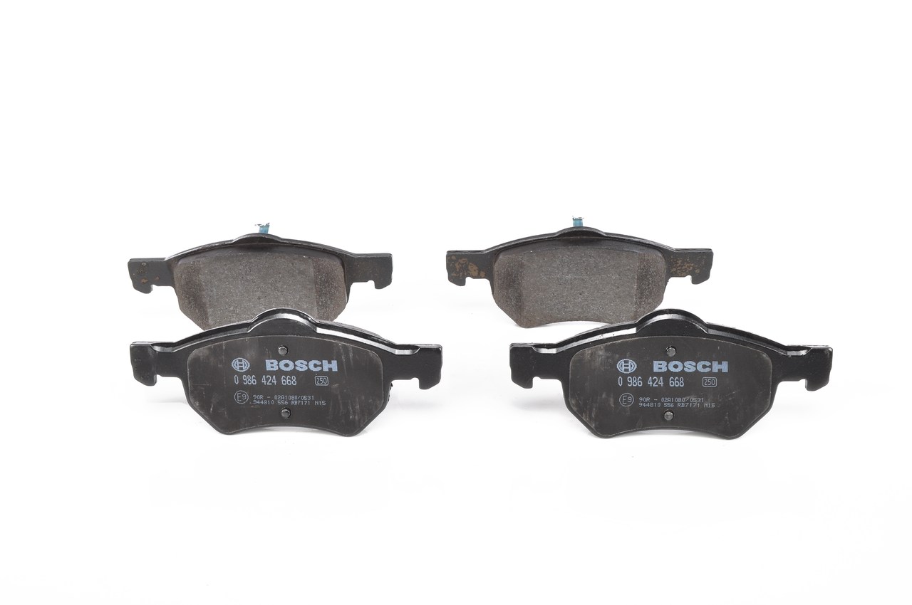 Brake Pad Set, disc brake - 0 986 424 668 BOSCH