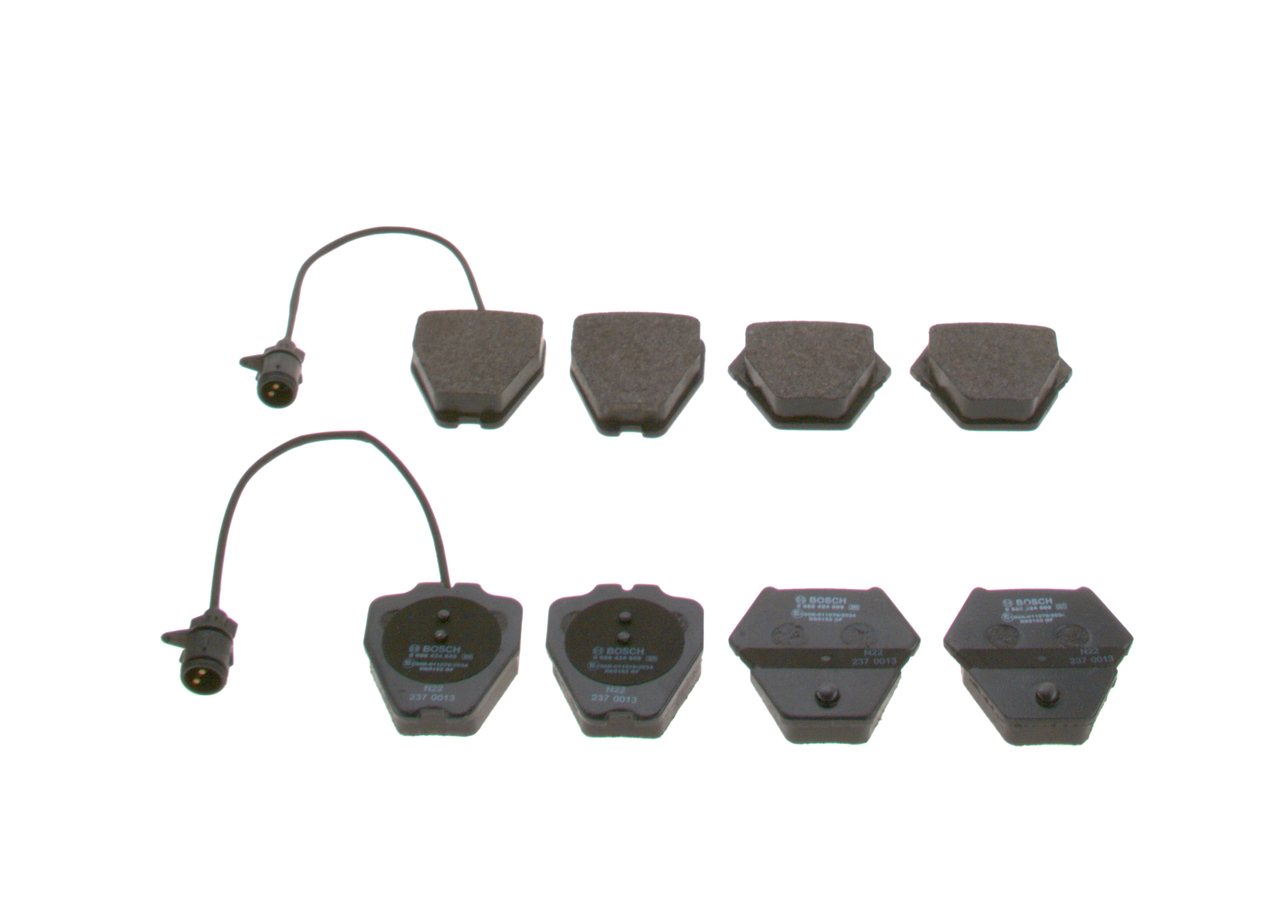 Комплект тормозных колодок, дисковый тормоз - 0 986 424 689 BOSCH