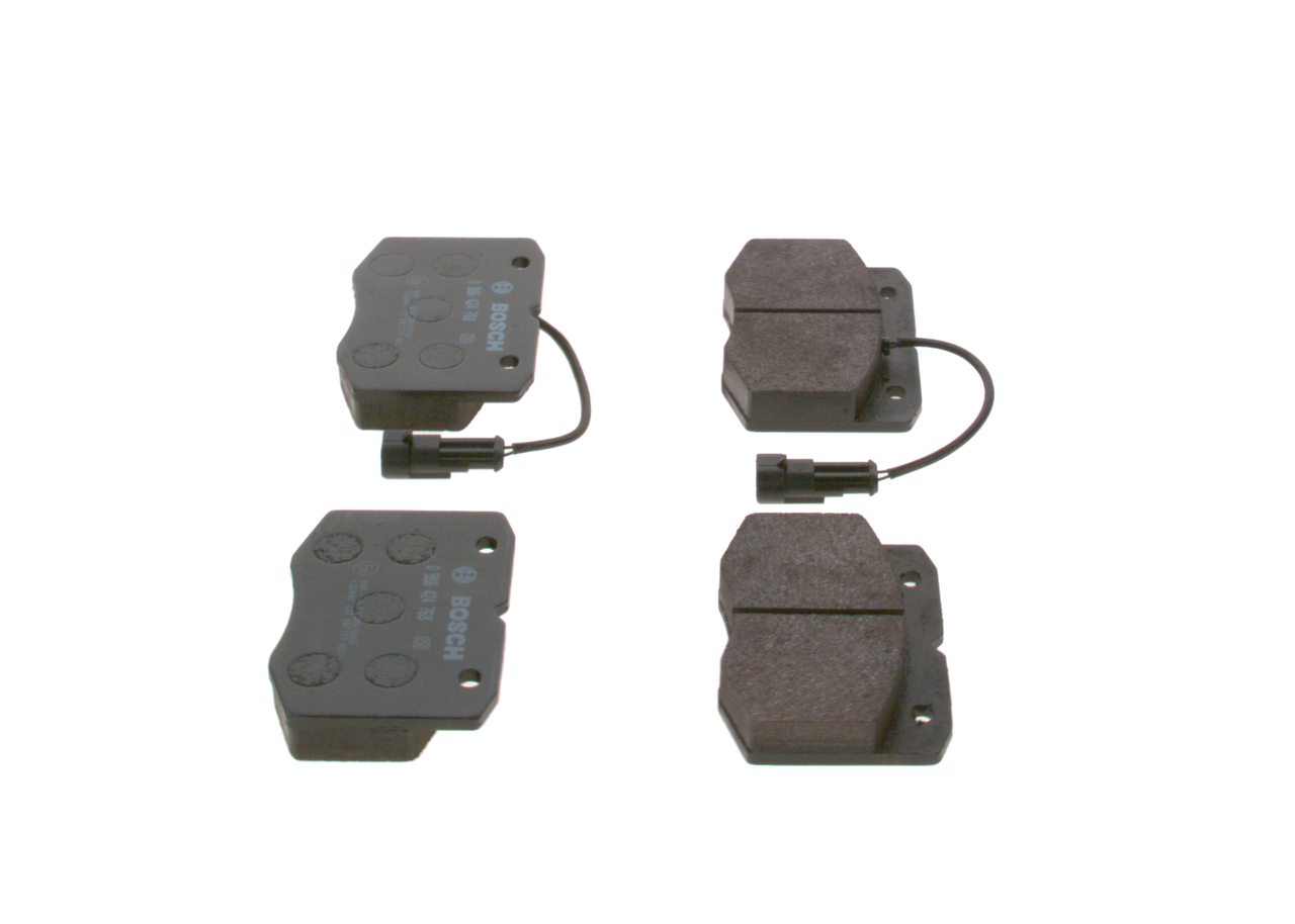 Brake Pad Set, disc brake - 0 986 424 768 BOSCH