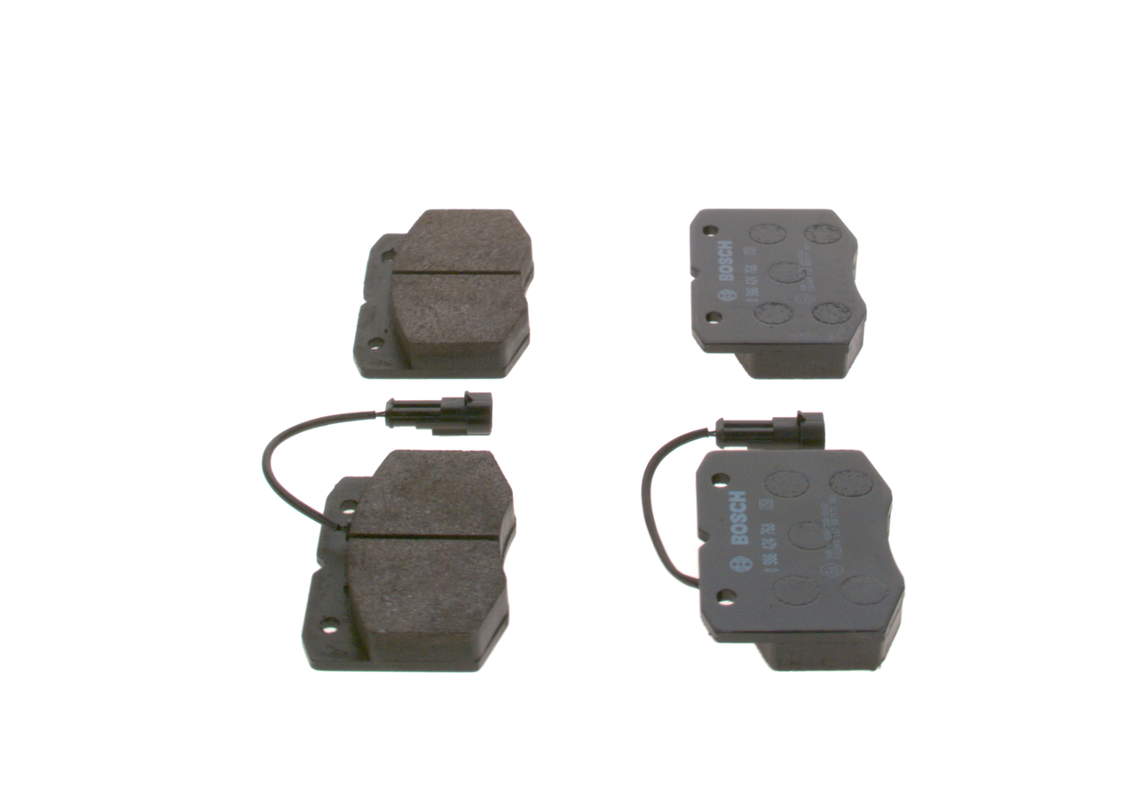 Brake Pad Set, disc brake - 0 986 424 768 BOSCH
