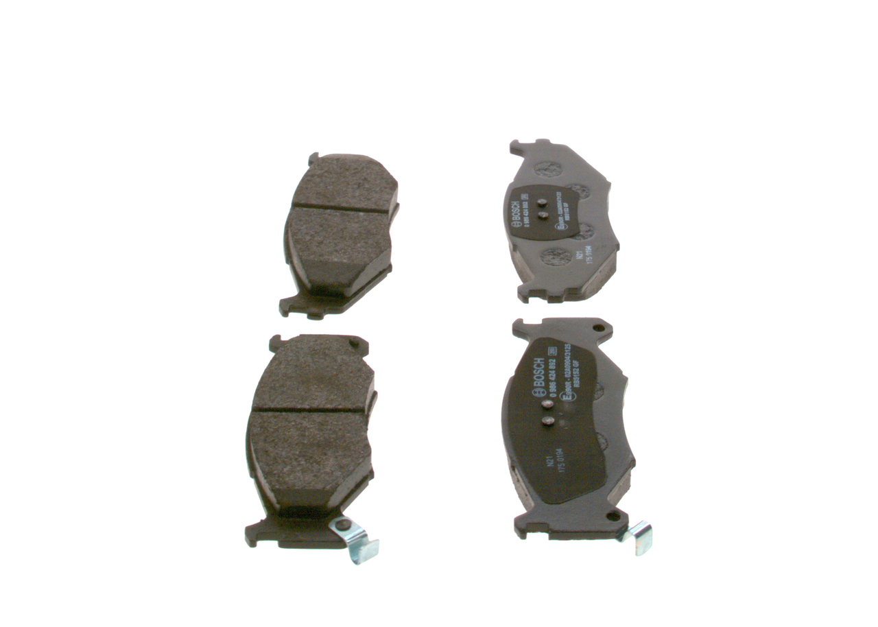 Комплект тормозных колодок, дисковый тормоз - 0 986 424 892 BOSCH