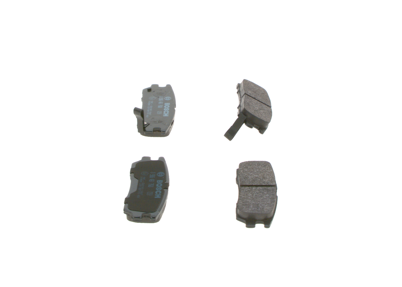 Brake Pad Set, disc brake - 0 986 461 768 BOSCH