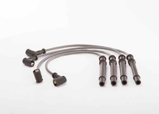 uždegimo laido komplektas - F 000 99C 602 BOSCH